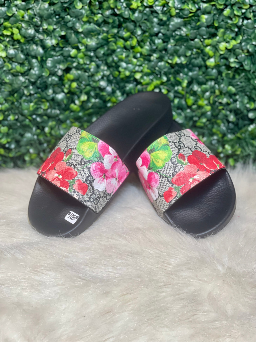 GG FLORAL SIDES (SIZE 8 WOMEN)