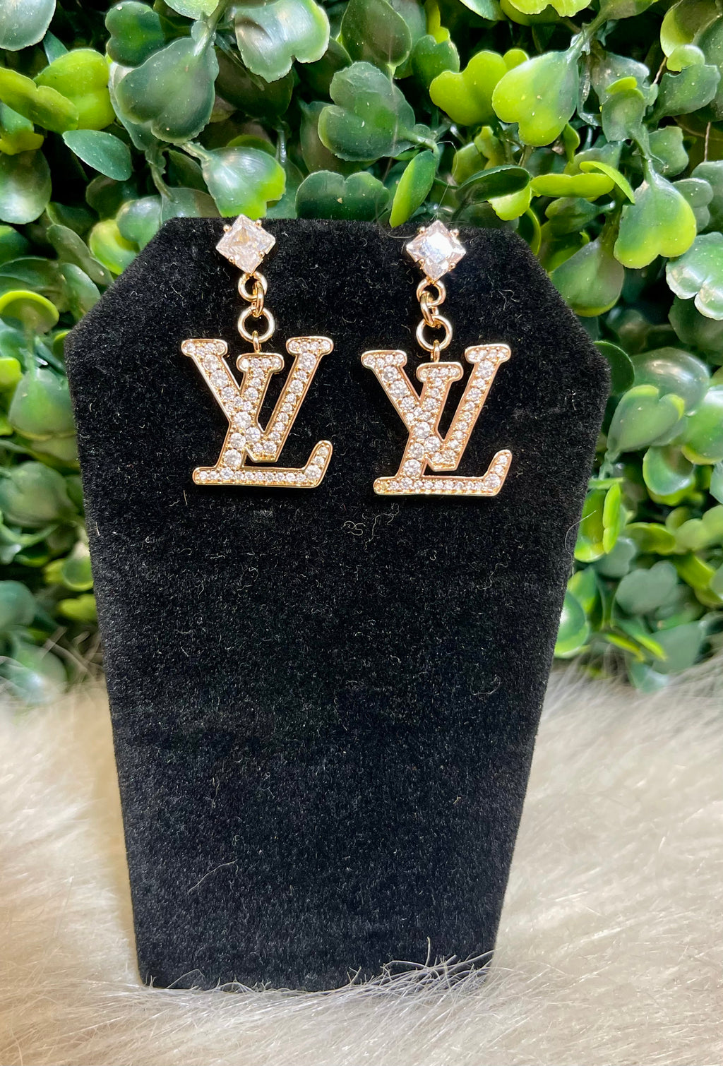 LV DRPO EARRINGS (GOLD)