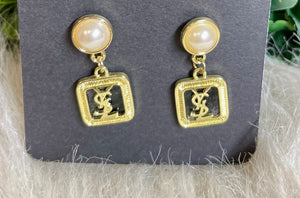 YSL MEDIUM EARRINGS (GOLD)