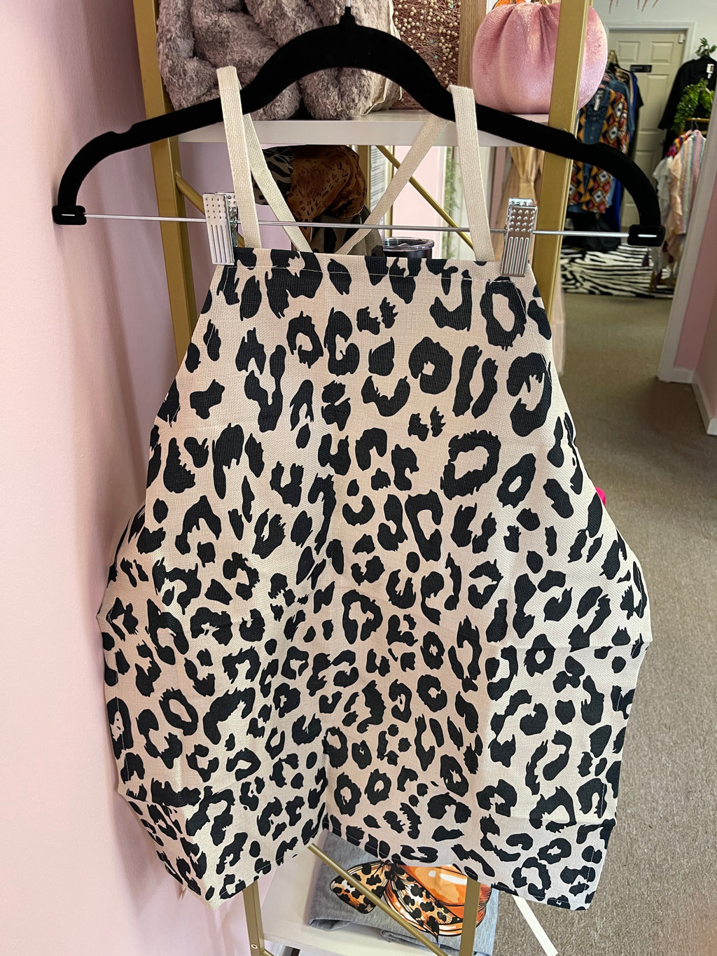 CHEETA APRON